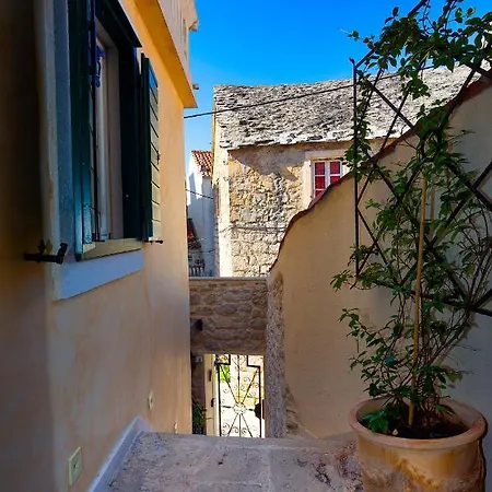 Luxury Villa Kalalarga In The Center Of The Town