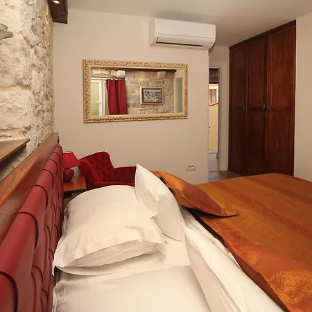 Luxury Villa Kalalarga In The Center Of The Town *