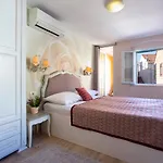 Kalalarga In The Center Of The Town With Free Parking Makarska