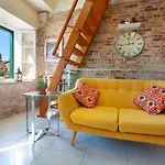 Kalalarga In The Center Of The Town With Free Parking *