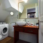 Kalalarga In The Center Of The Town With Free Parking Casa de Férias *