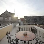 Casa de Férias Kalalarga In The Center Of The Town With Free Parking