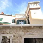 Kalalarga In The Center Of The Town With Free Parking Casa de Férias