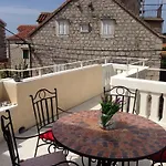 Kalalarga In The Center Of The Town With Free Parking * Makarska