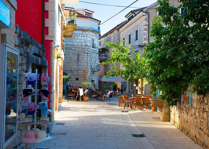 Kalalarga In The Center Of The Town With Free Parking Dom wakacyjny Makarska