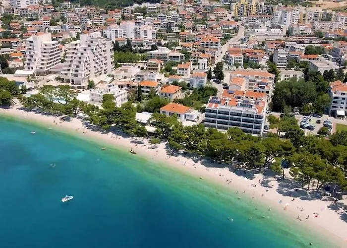 Dom wakacyjny Kalalarga In The Center Of The Town With Free Parking *