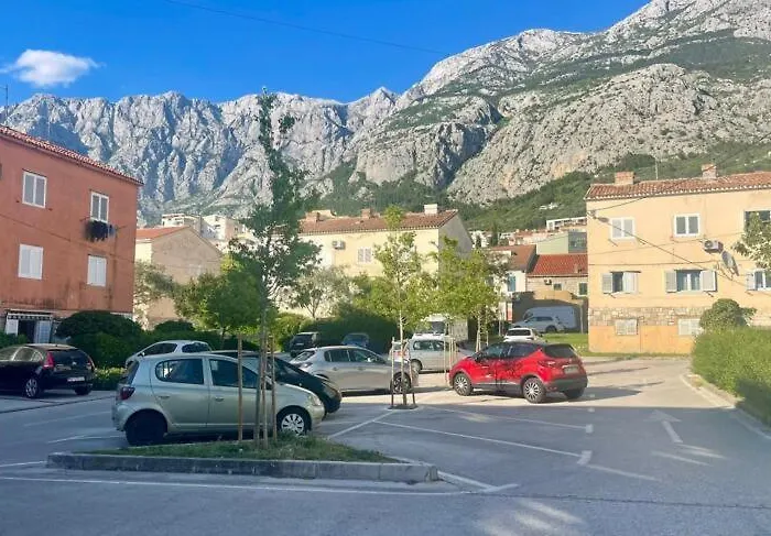 Kalalarga In The Center Of The Town With Free Parking *