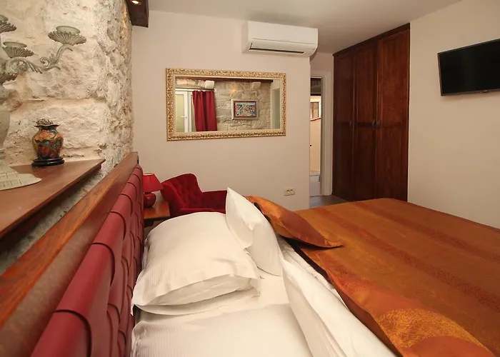 Kalalarga In The Center Of The Town With Free Parking *