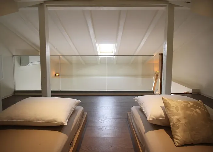 Kalalarga In The Center Of The Town With Free Parking בית נופש